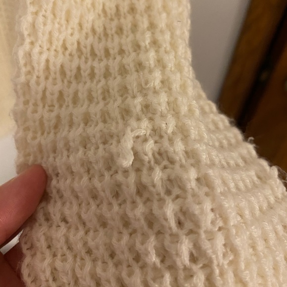 Rue 21 sweater - Picture 4 of 4